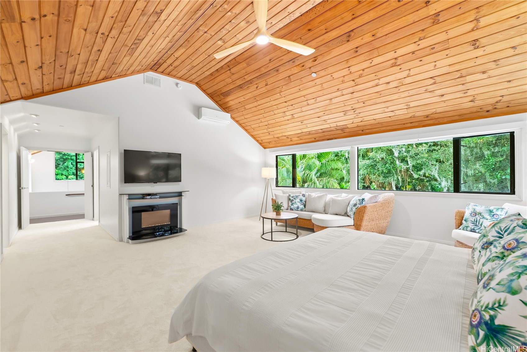 3702 Old Pali Road Property Photo 17