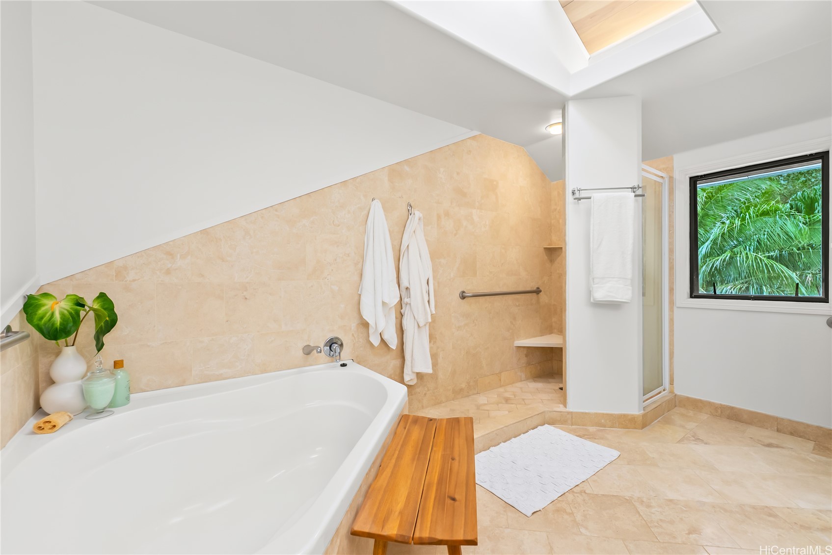 3702 Old Pali Road Property Photo 19