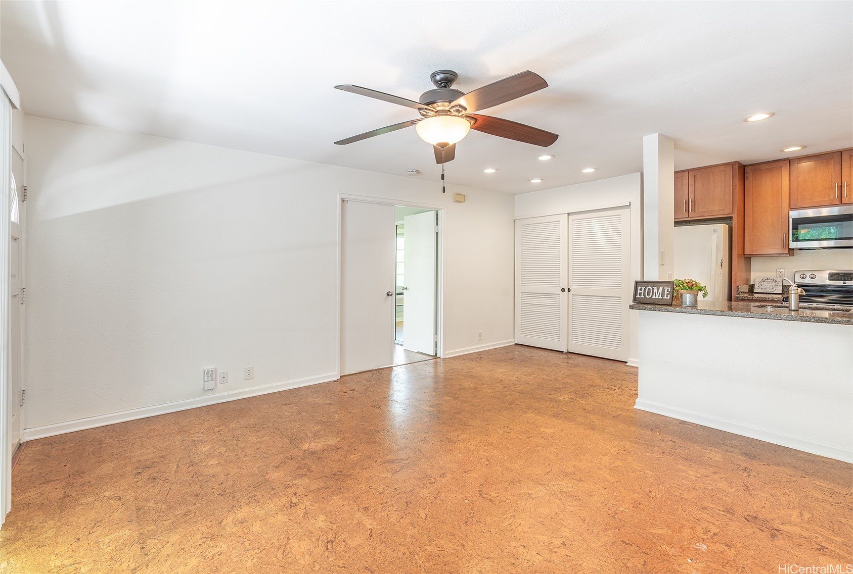 46-1009 Emepela Way 20s Property Photo 6