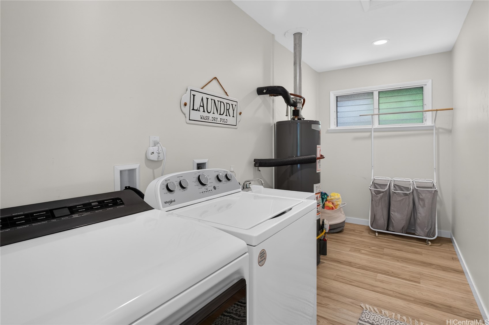 633 Keolu Drive Property Photo 21