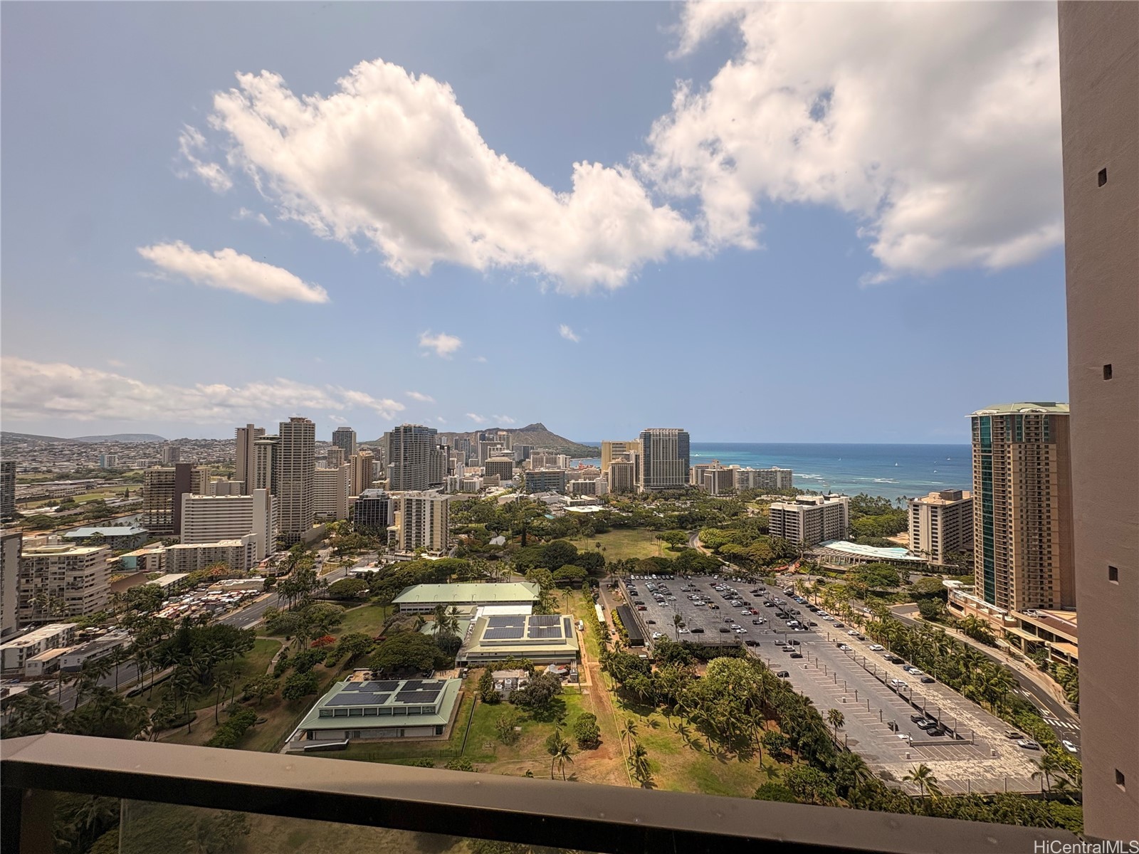 1910 Ala Moana Boulevard 37d Property Photo 1