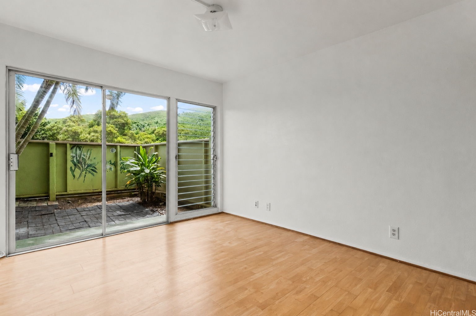 44-150 Kou Place 2204 Property Photo 15