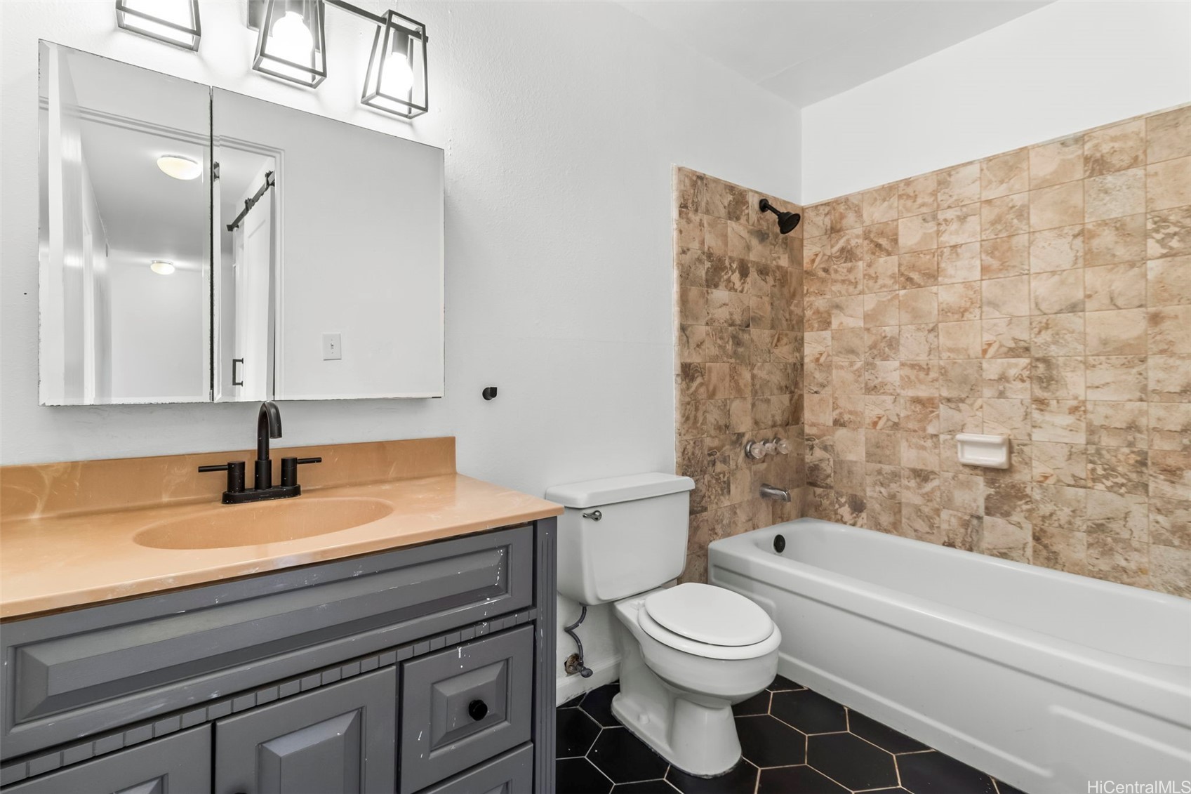 44-150 Kou Place 2204 Property Photo 17