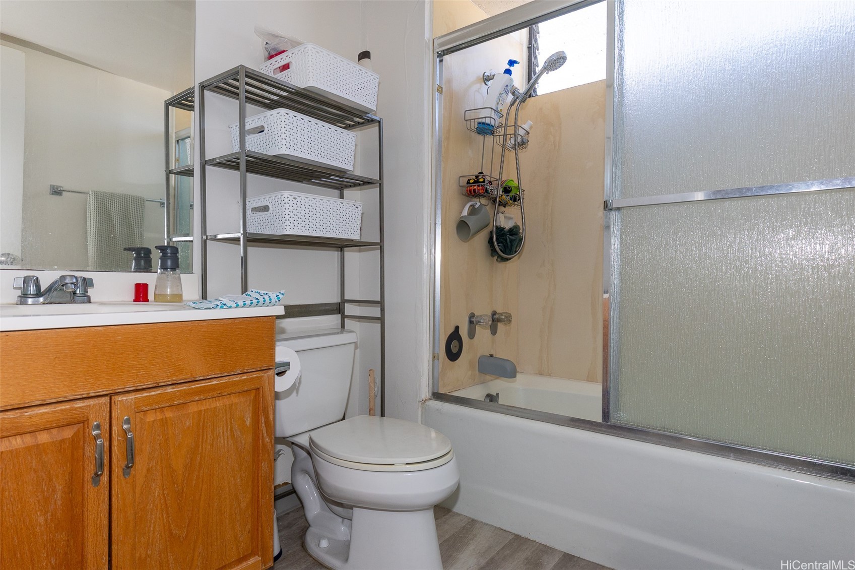 922 Mccully Street Property Photo 17