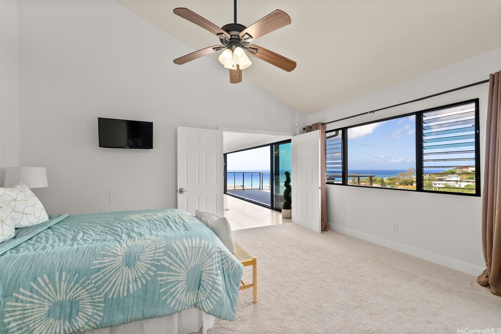 5335 Puahia Place Property Photo 10