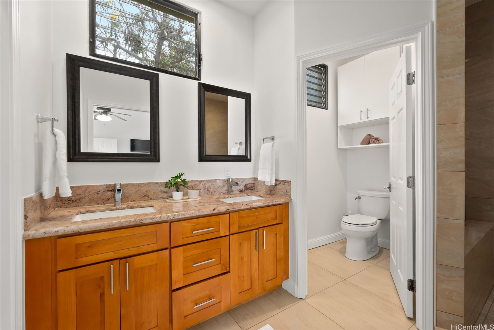 5335 Puahia Place Property Photo 11