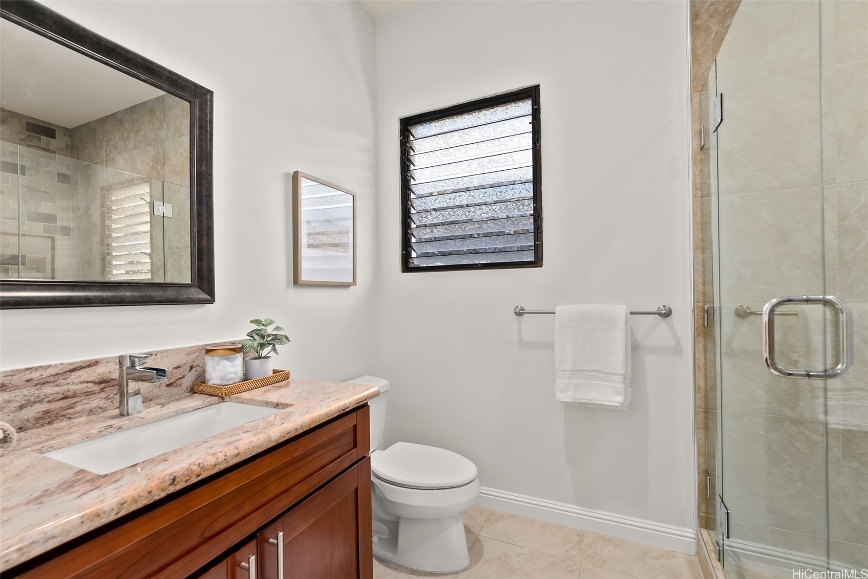 5335 Puahia Place Property Photo 16
