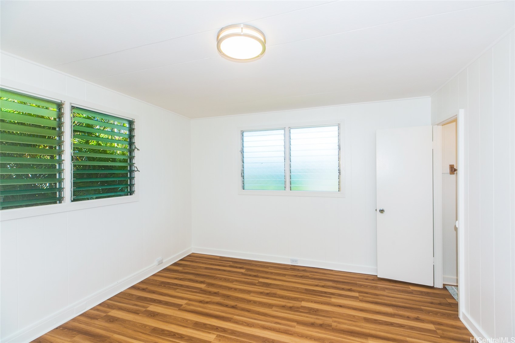 91-37 Amio Street Property Photo 12