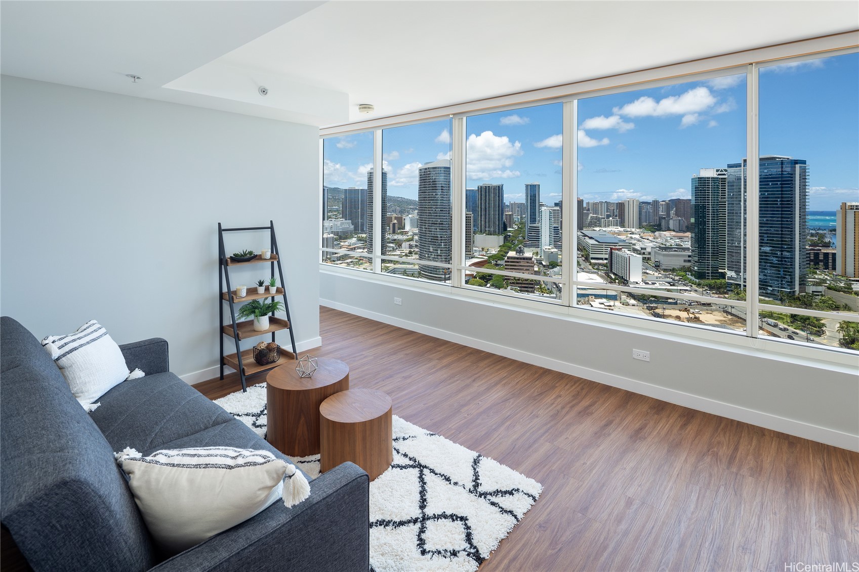 1009 Kapiolani Boulevard 3403 Property Photo 3