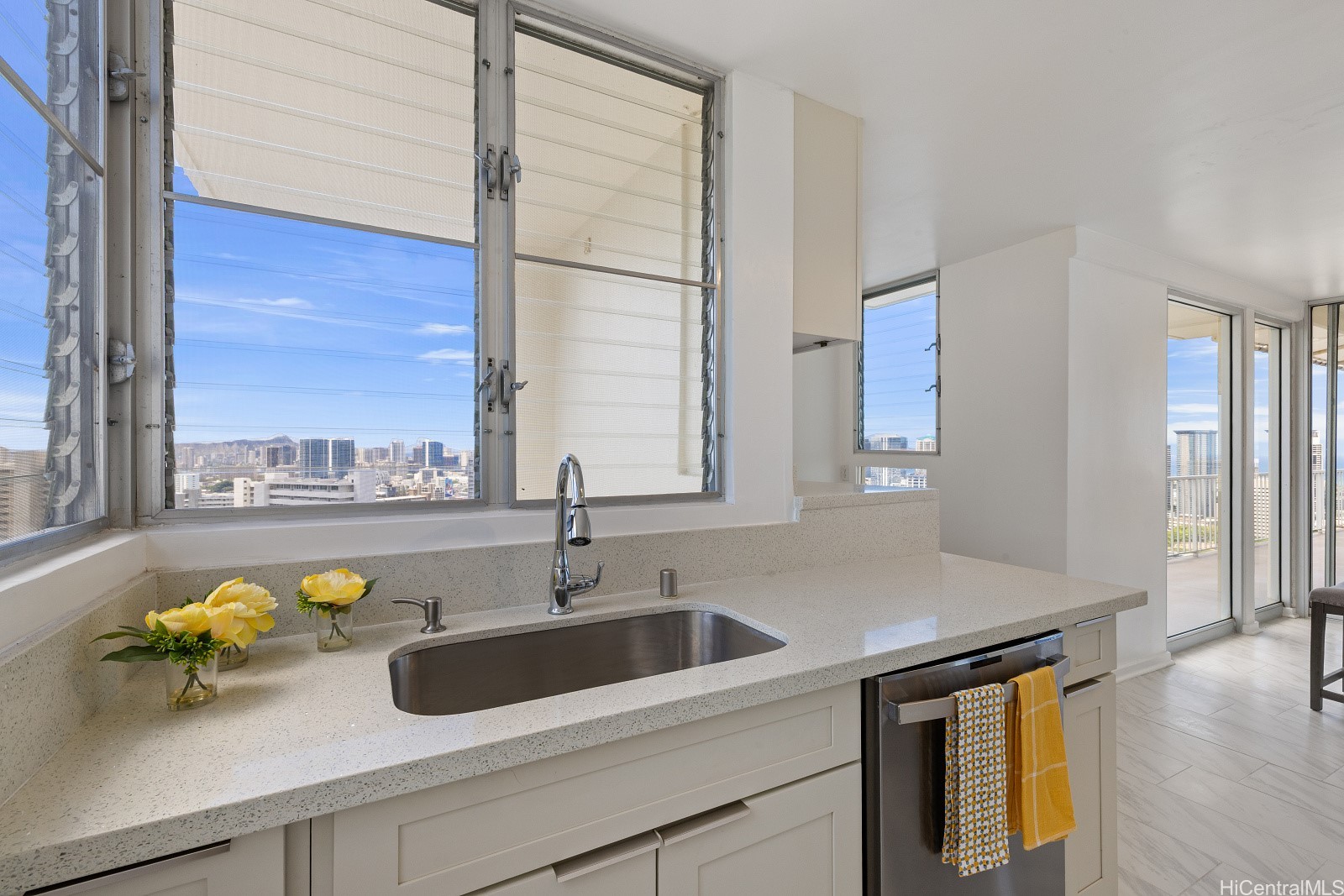 666 Prospect Street Ph B Property Photo 10