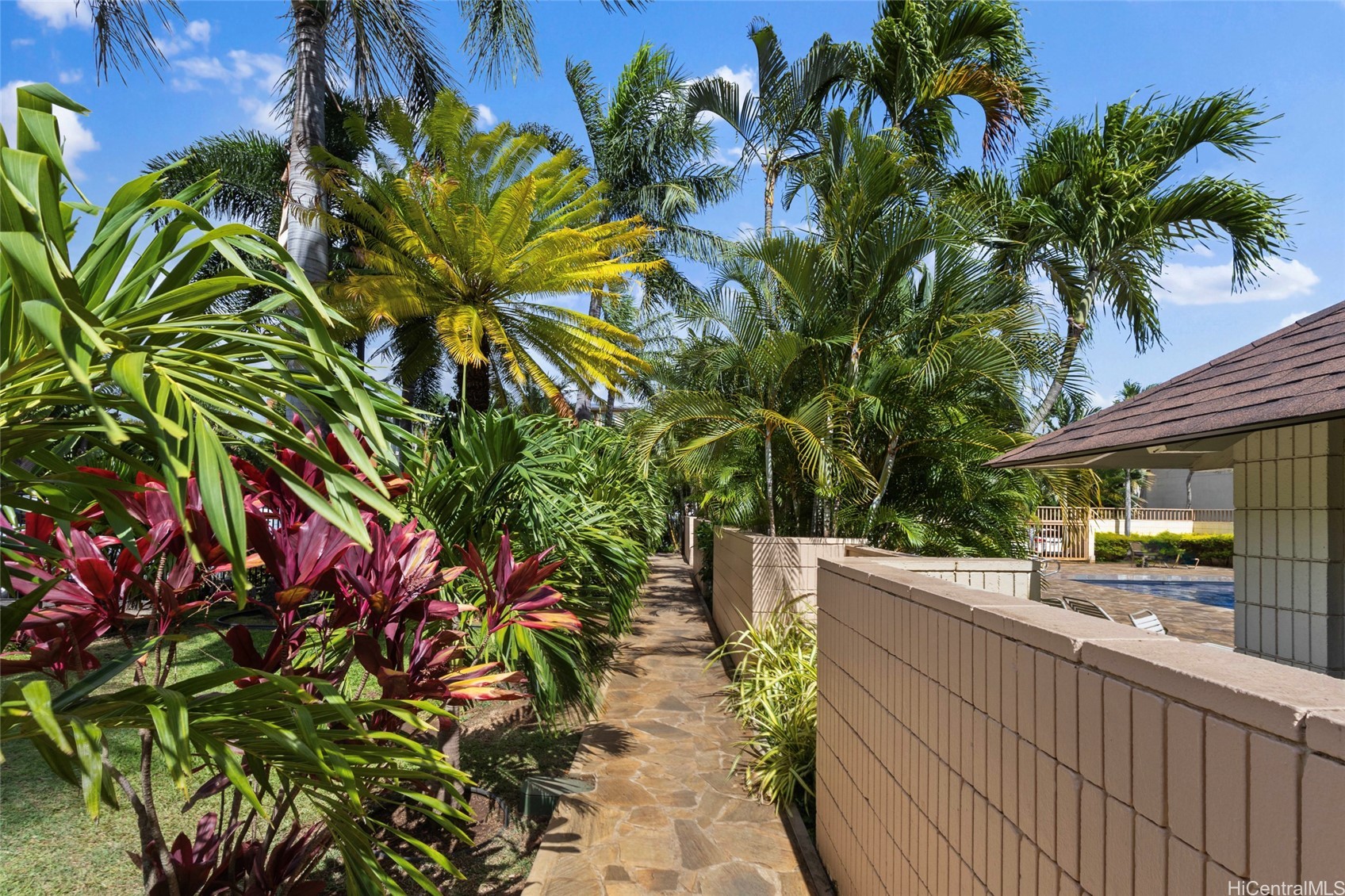 1060 Kamehameha Highway 806b Property Photo 19
