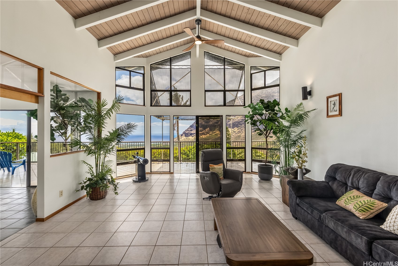 84-1330 Maunaolu Street Property Photo 1