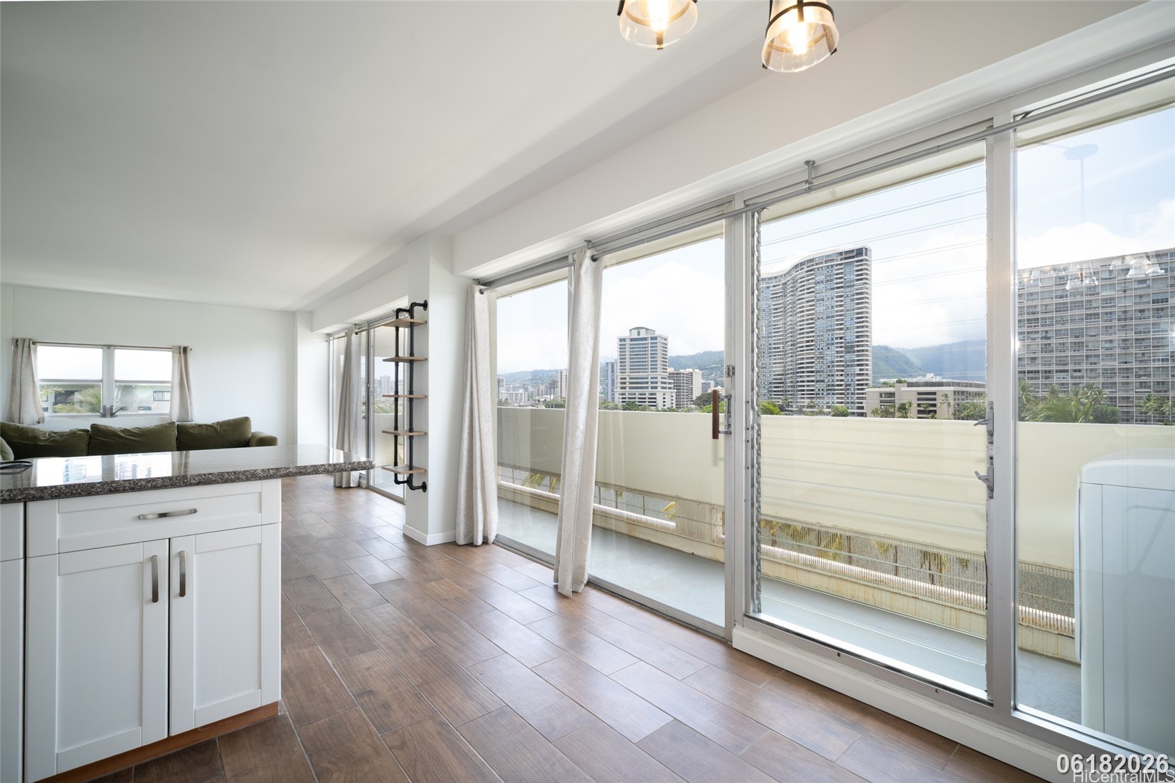2085 Ala Wai Boulevard B64 Property Photo 2
