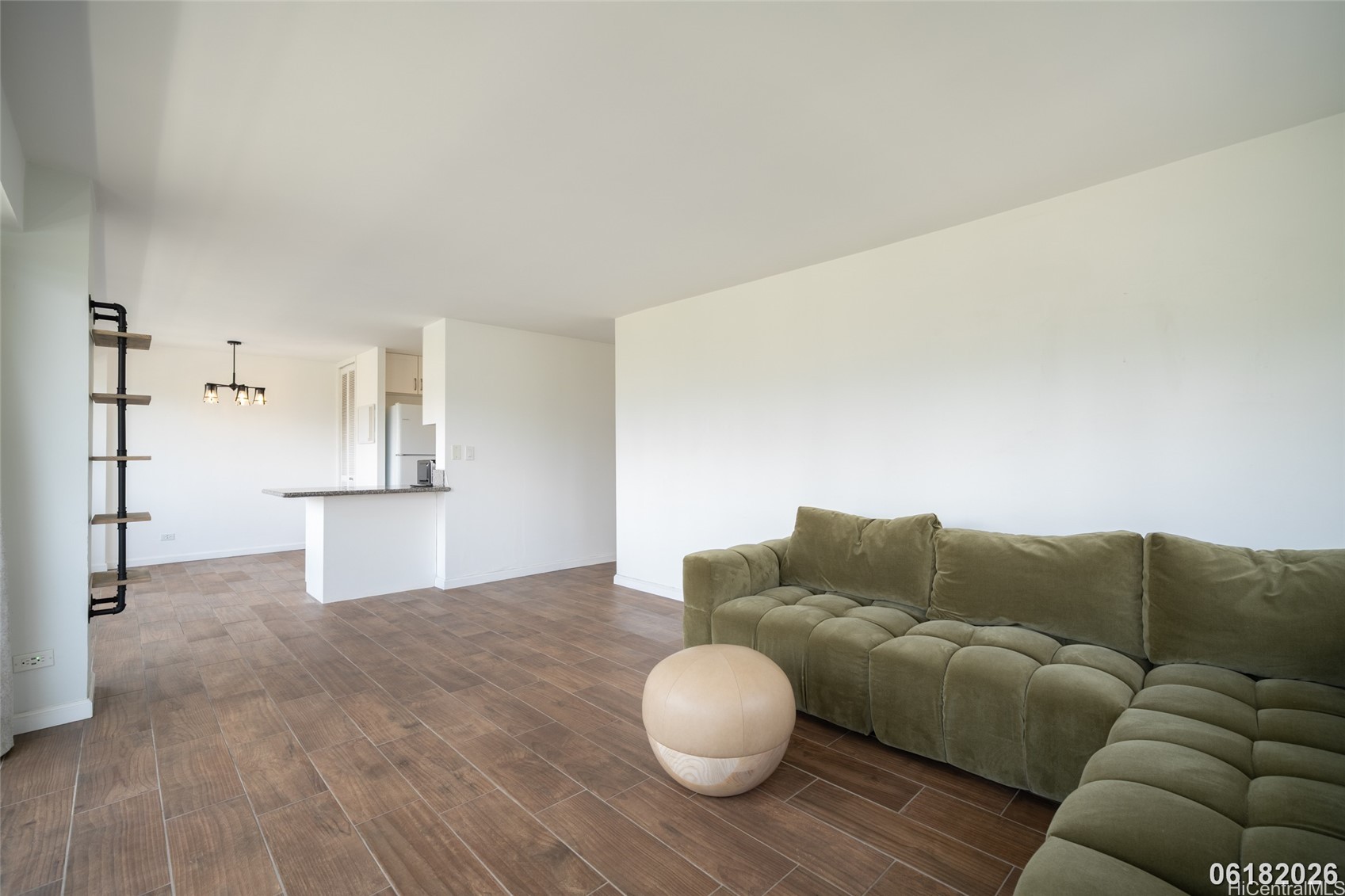 2085 Ala Wai Boulevard B64 Property Photo 3