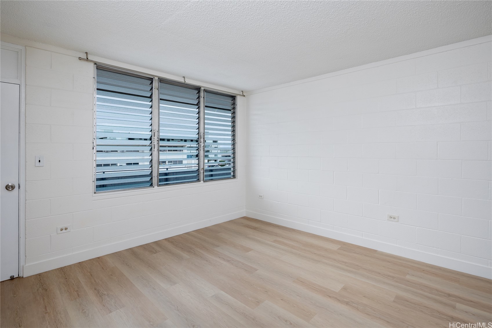 98-114 Lipoa Place 304 Property Photo 6