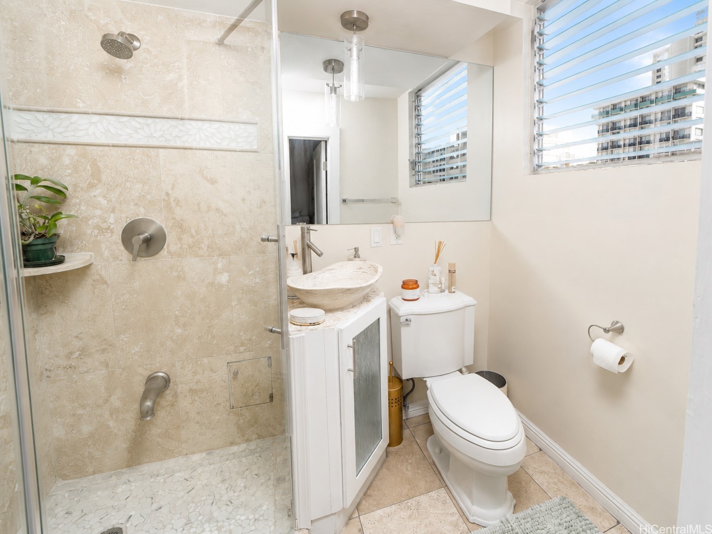 2442 Kuhio Avenue 1101 Property Photo 13