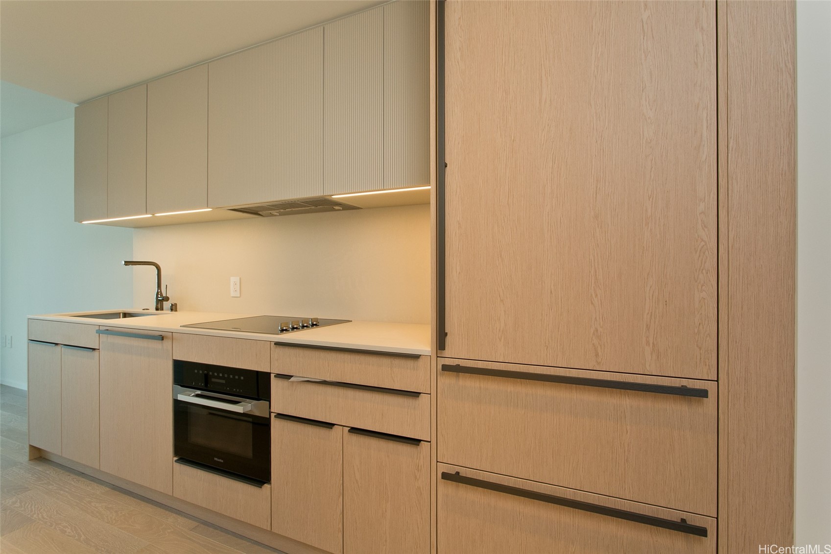 333 Ward Avenue 430 Property Photo 6