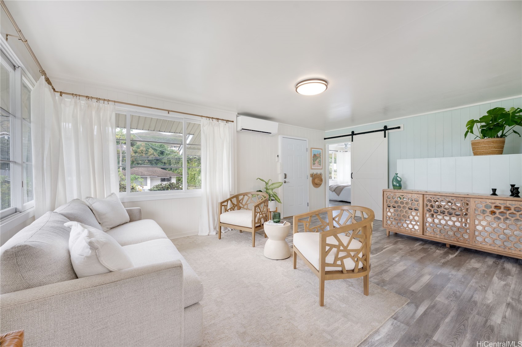1237 Hele Street Property Photo 13