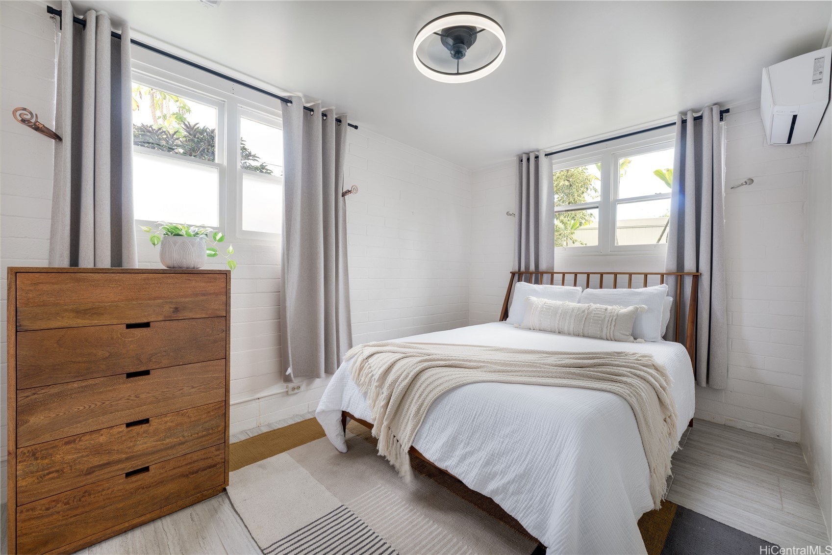 1237 Hele Street Property Photo 16