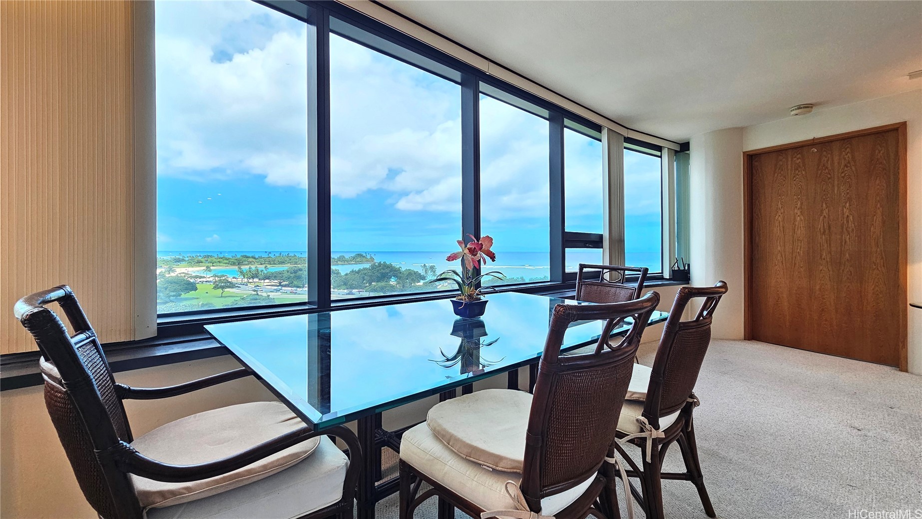 1330 Ala Moana Boulevard 906 Property Photo 7