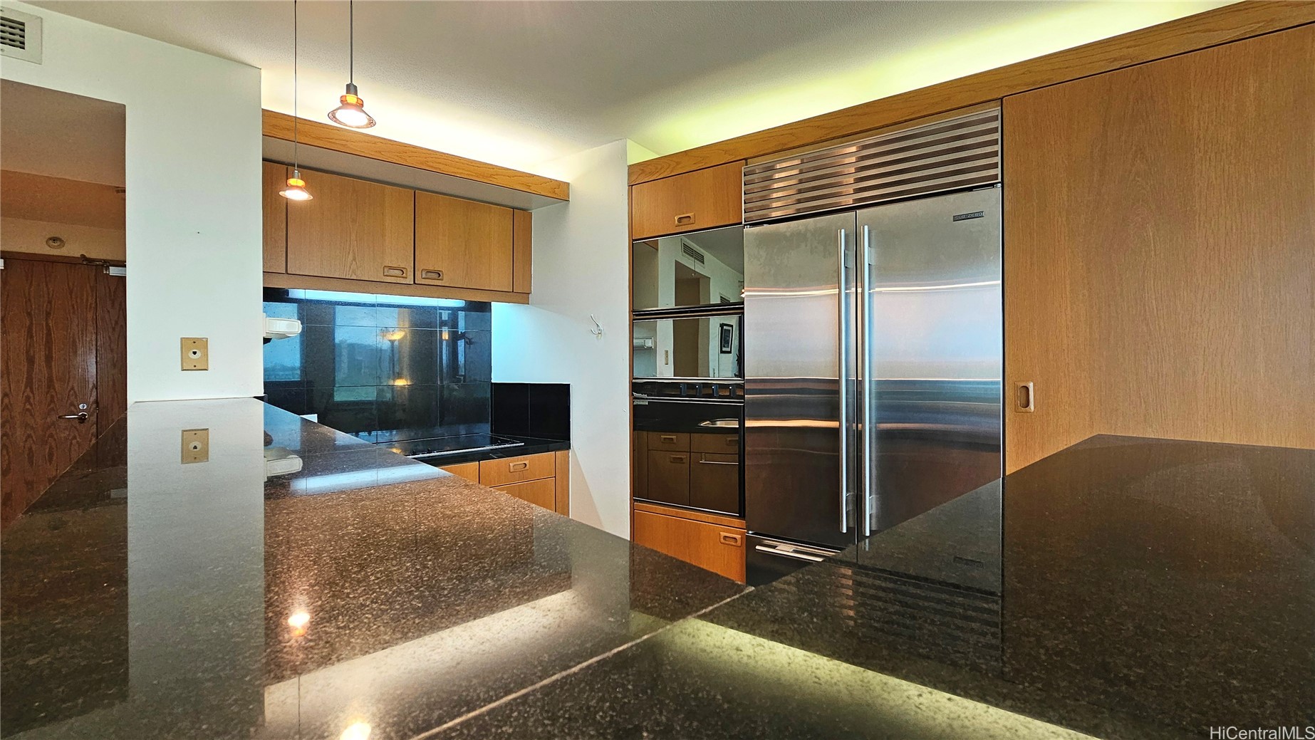 1330 Ala Moana Boulevard 906 Property Photo 10