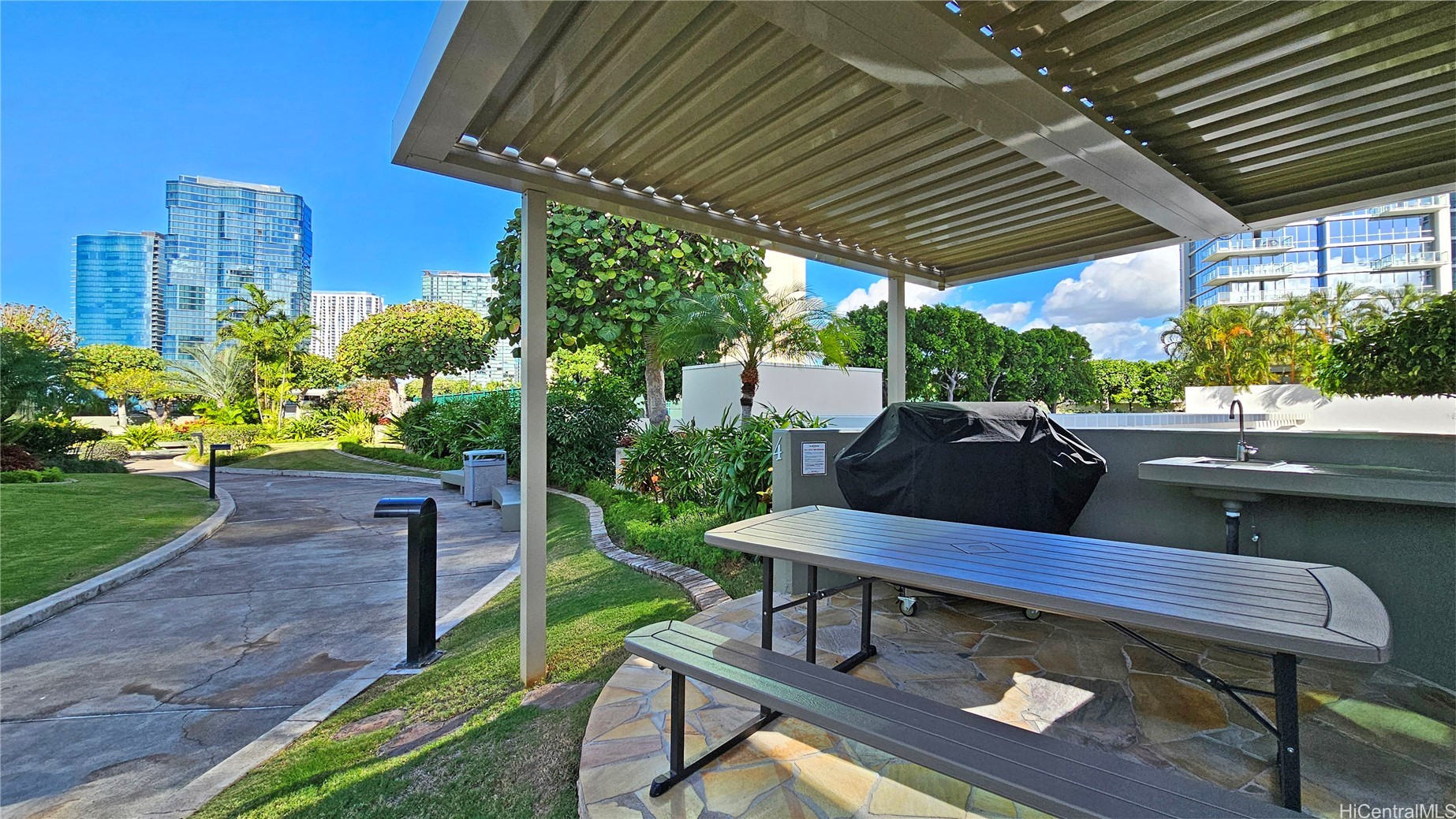 1330 Ala Moana Boulevard 906 Property Photo 24