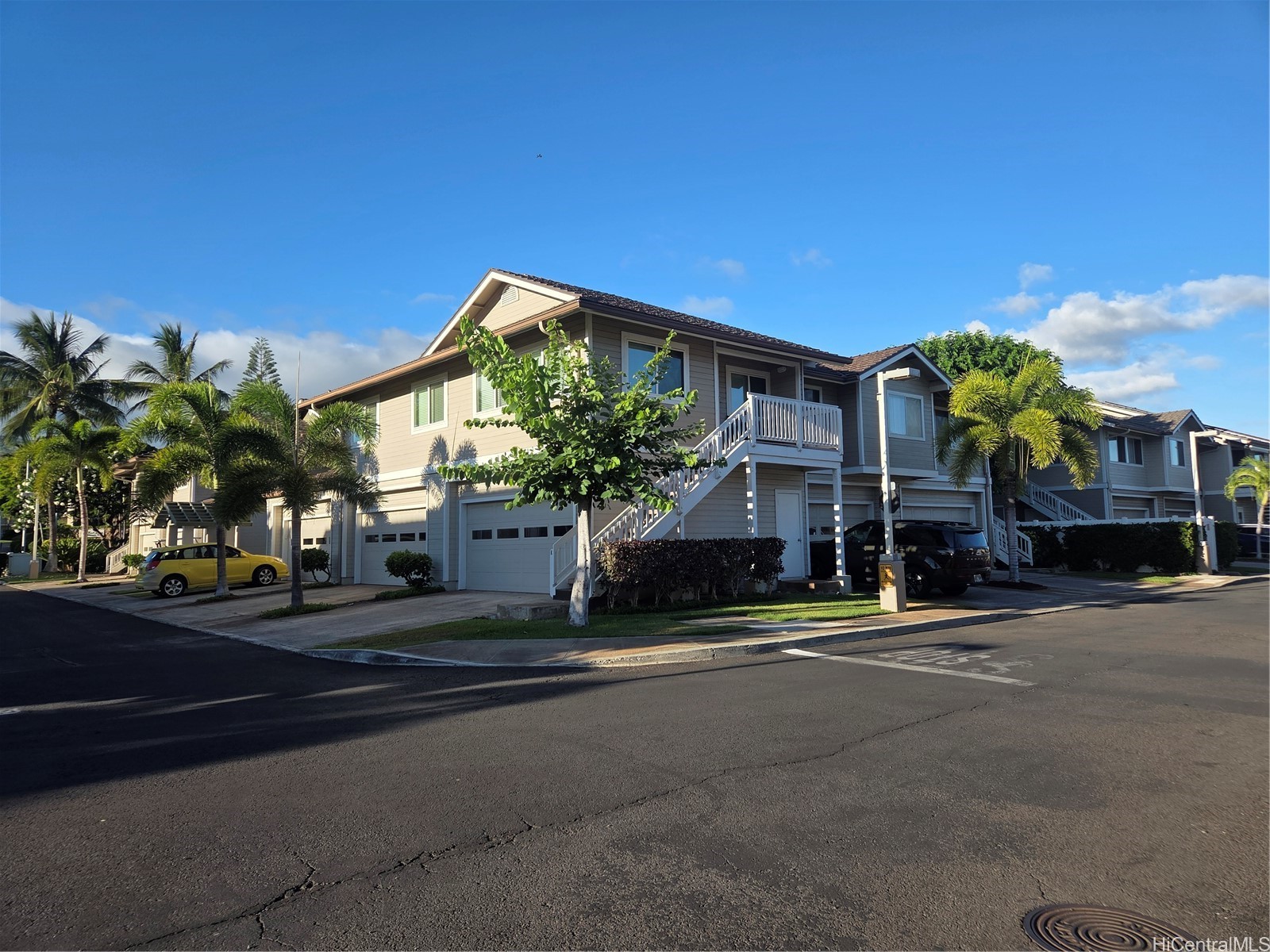 92-1511 Aliinui Drive 10e Property Photo 2