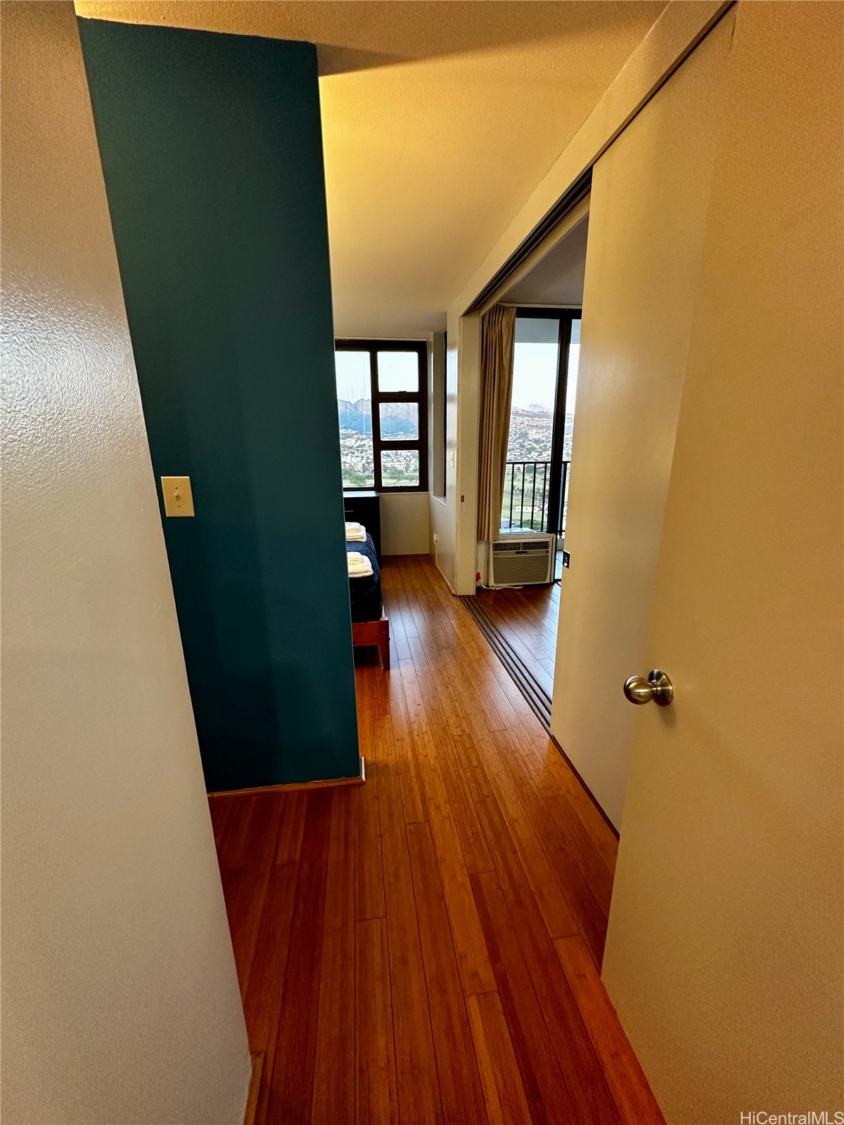 201 Ohua Avenue 2401 Property Photo 8