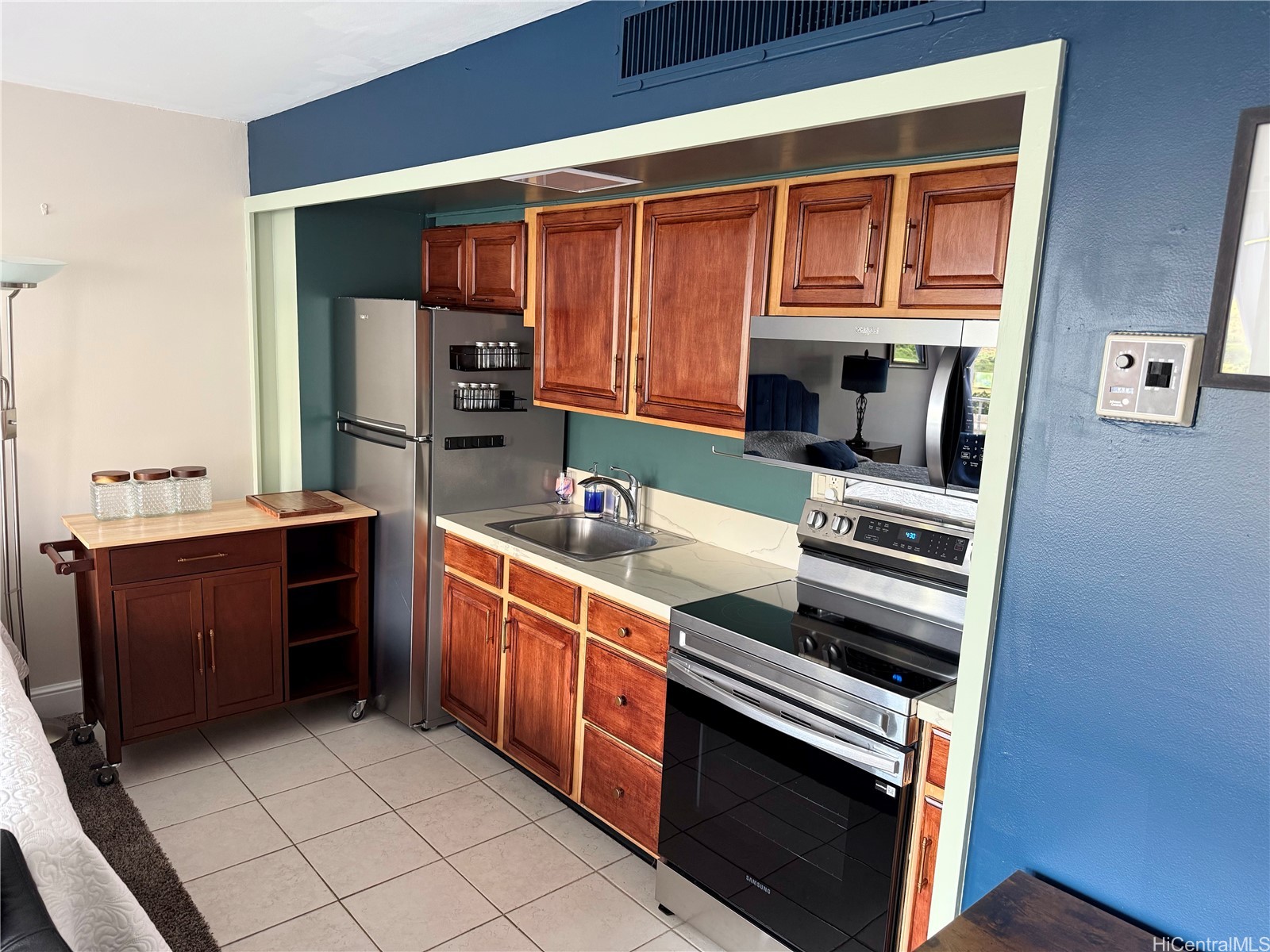 84-710 Kili Drive 812 Property Photo 3