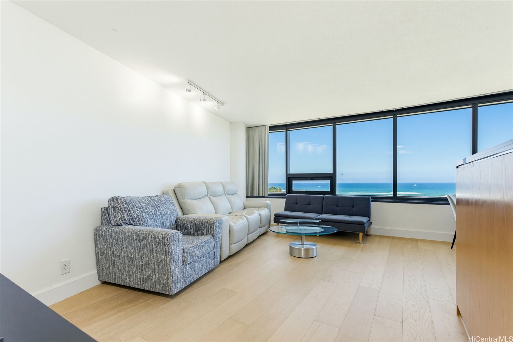 1330 Ala Moana Boulevard 1204 Property Photo 2