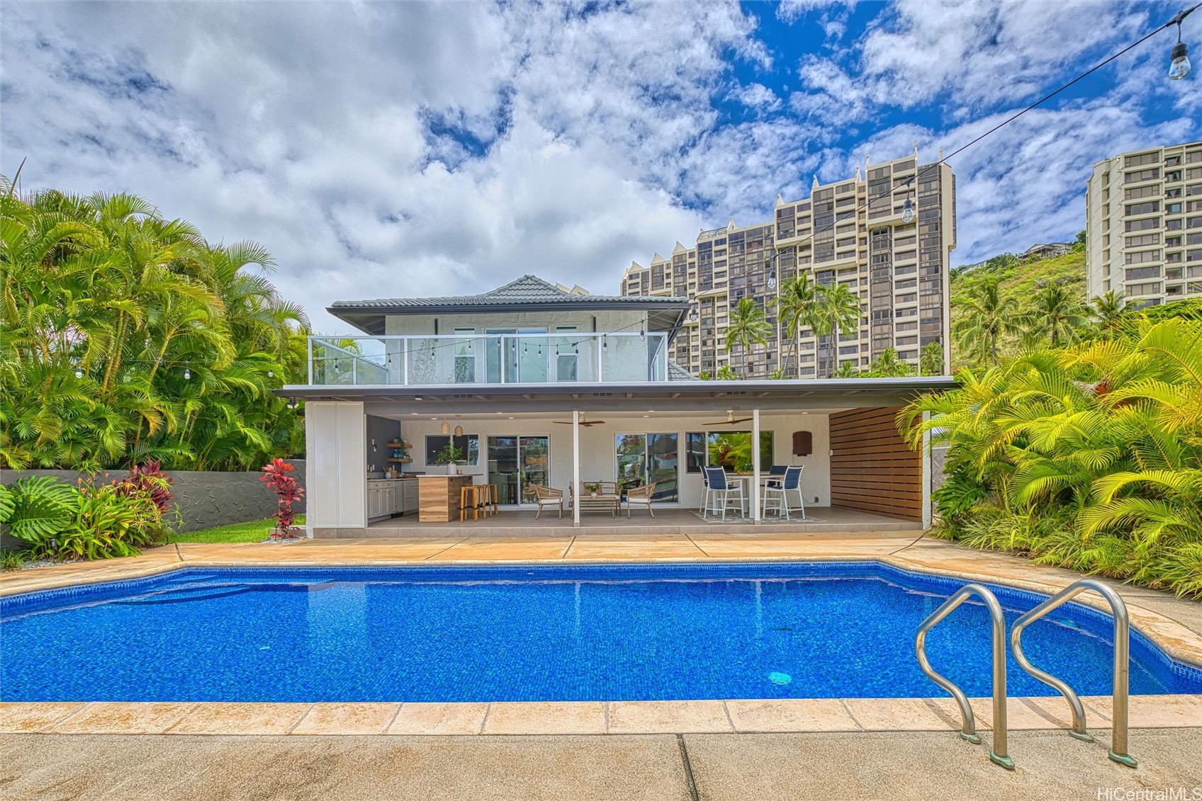 6703 Hawaii Kai Drive Property Photo 12