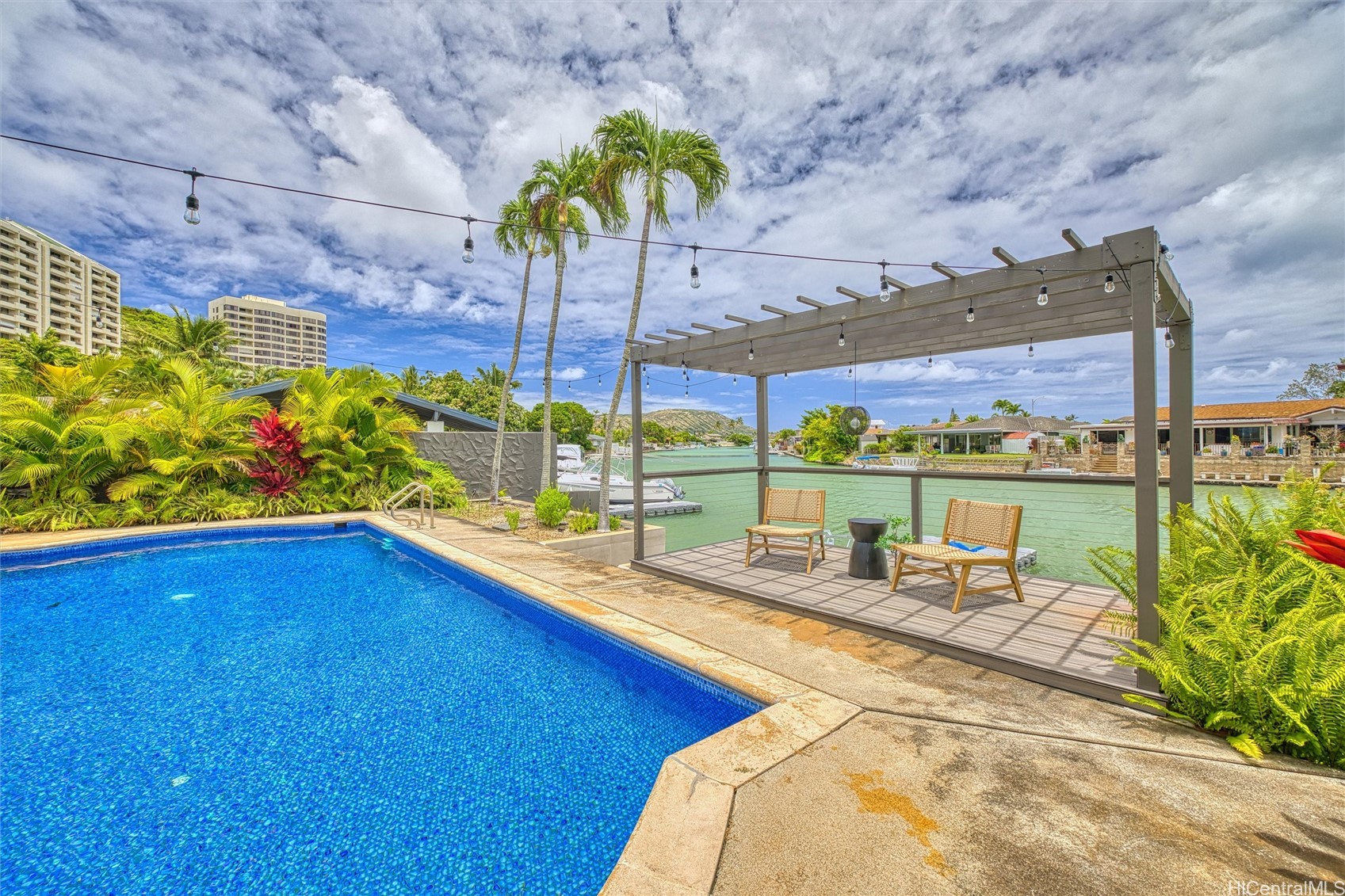 6703 Hawaii Kai Drive Property Photo 13