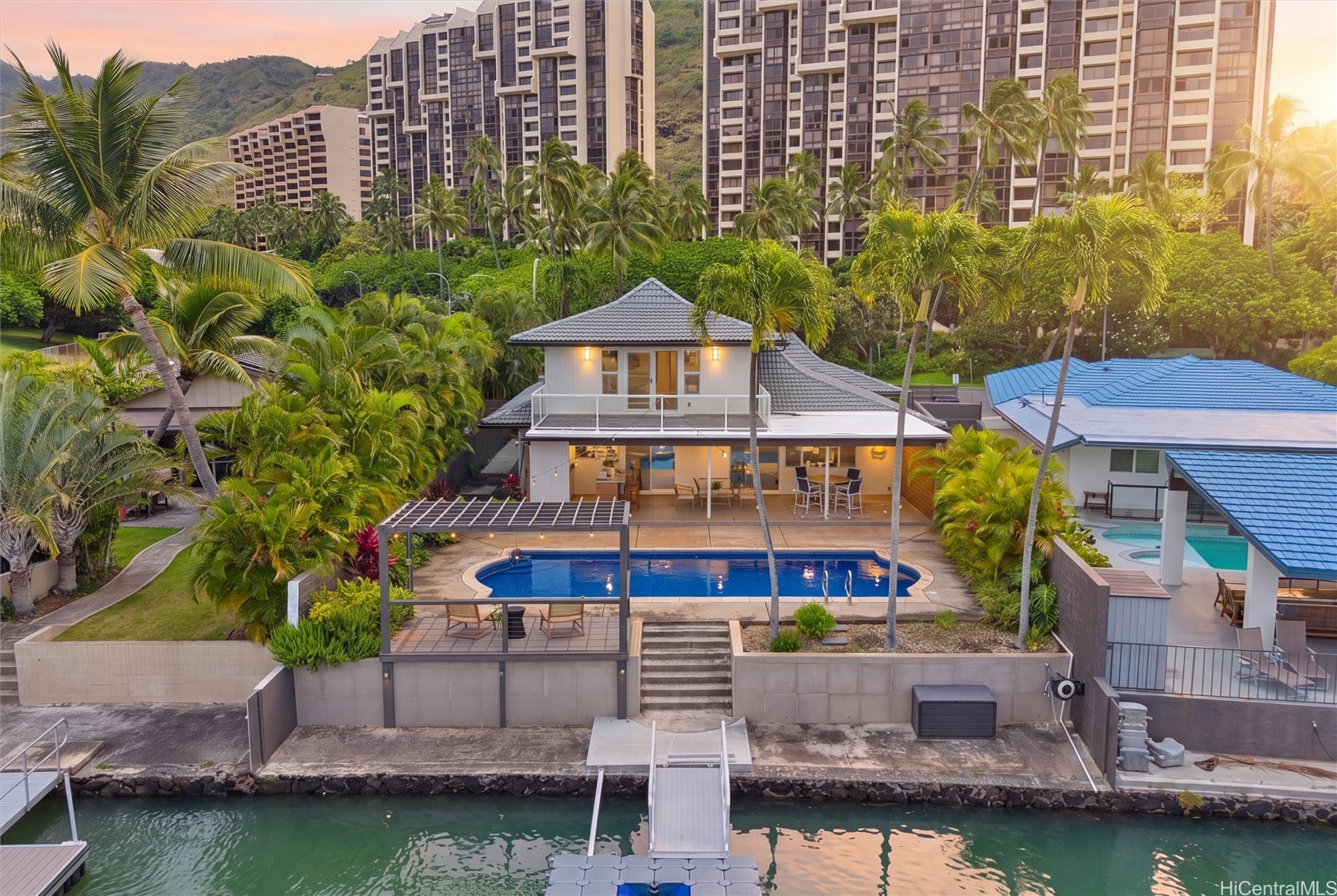 6703 Hawaii Kai Drive Property Photo 24