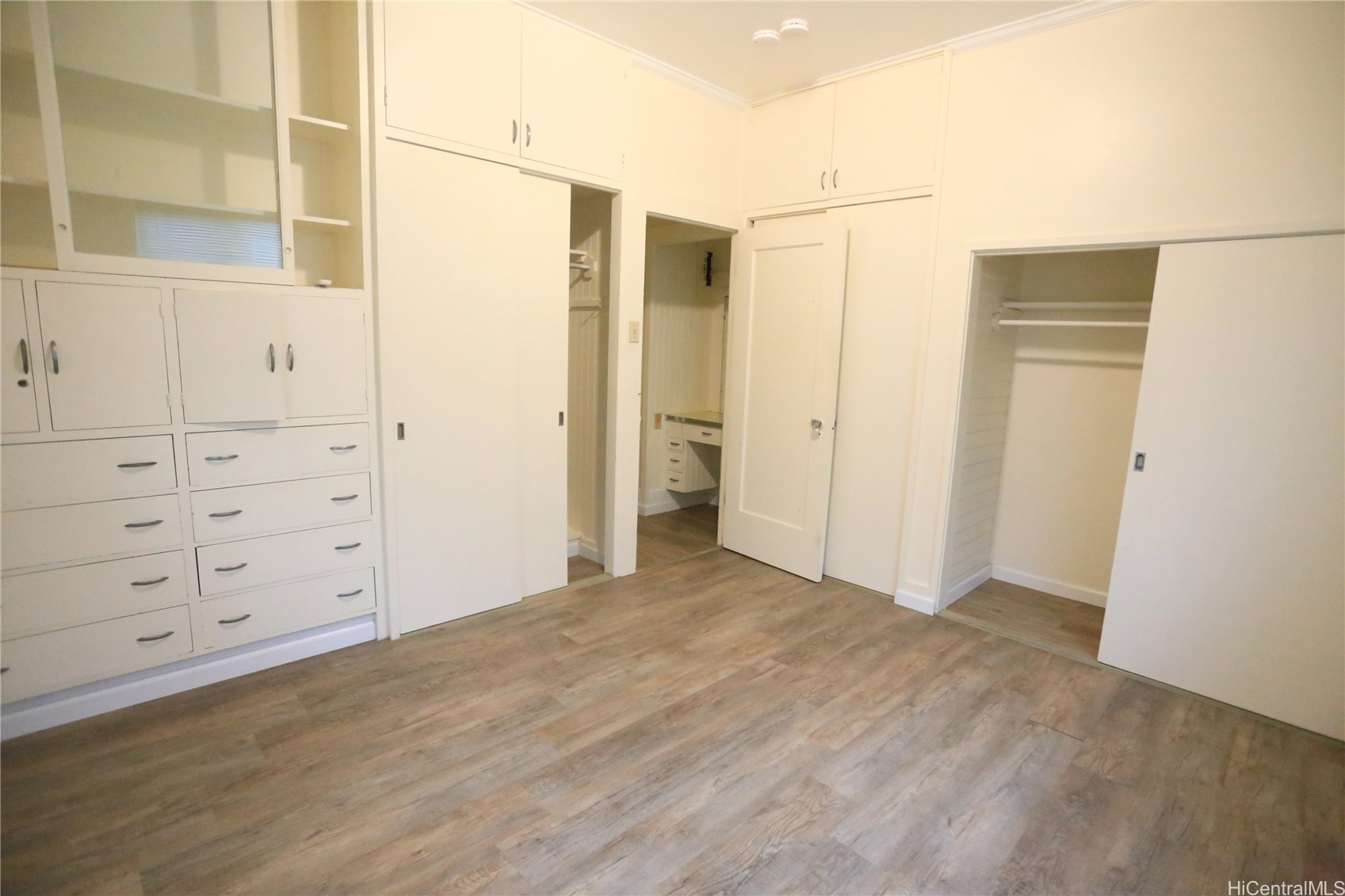 2212 Coyne Street Property Photo 15