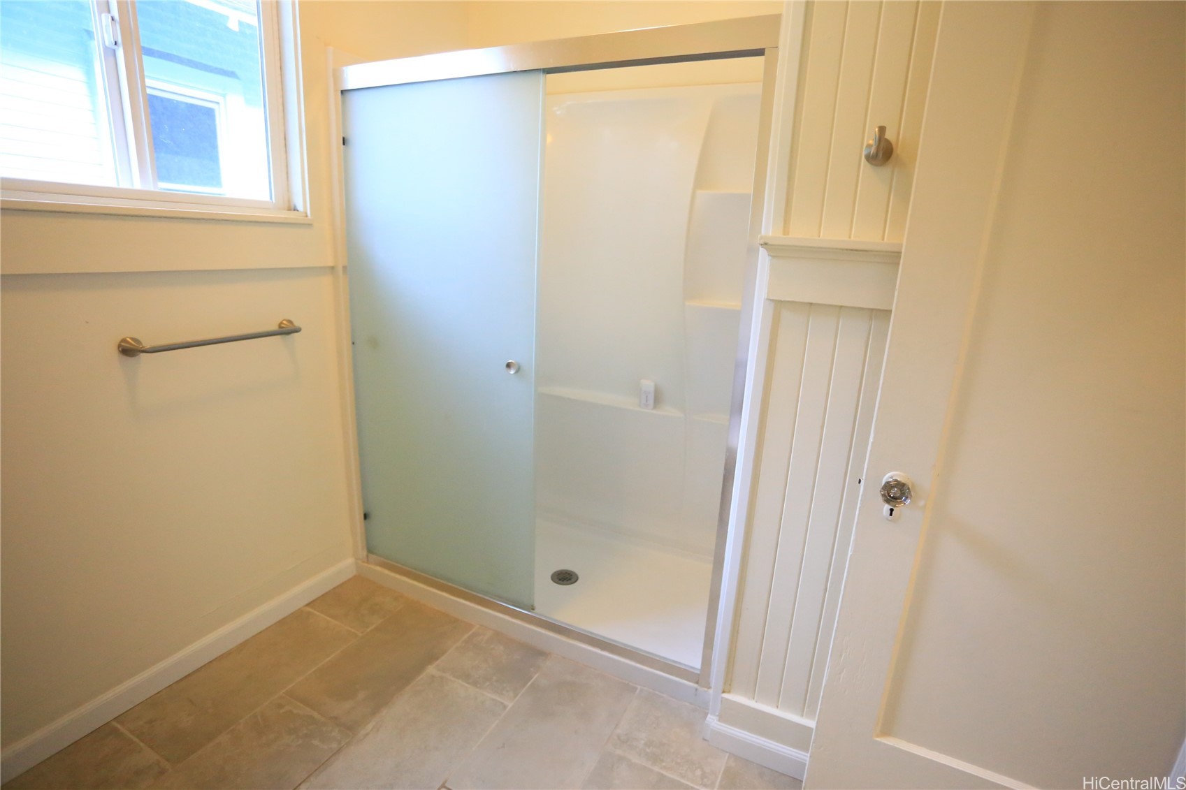 2212 Coyne Street Property Photo 18