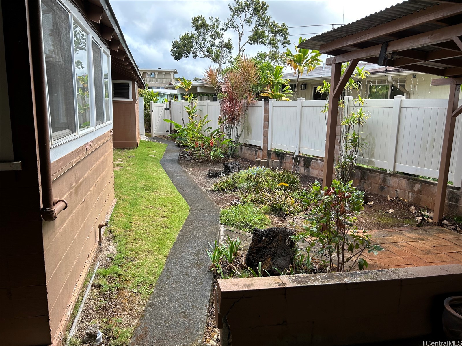 2007 Aamanu Street Property Photo 8