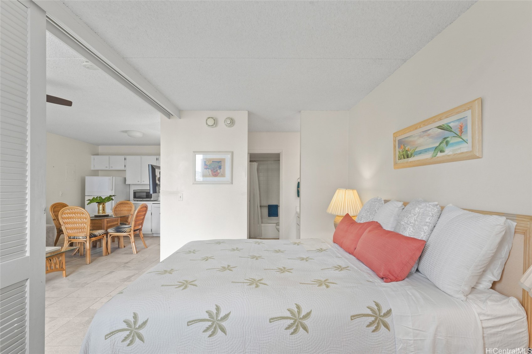 2240 Kuhio Avenue 1114 Property Photo 11