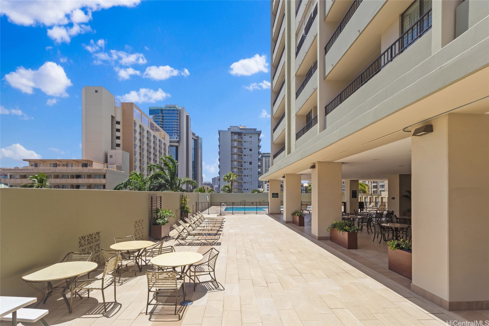 2240 Kuhio Avenue 1114 Property Photo 23