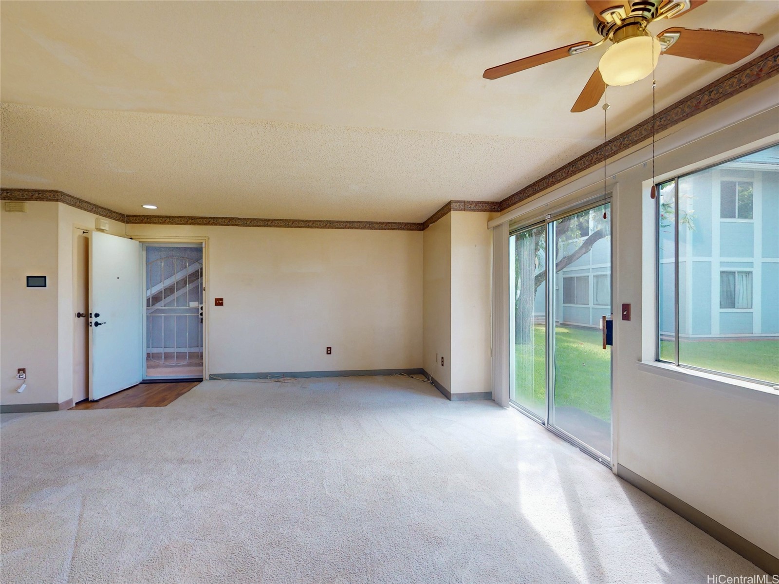 95-1021 Ainamakua Drive 99 Property Photo 6