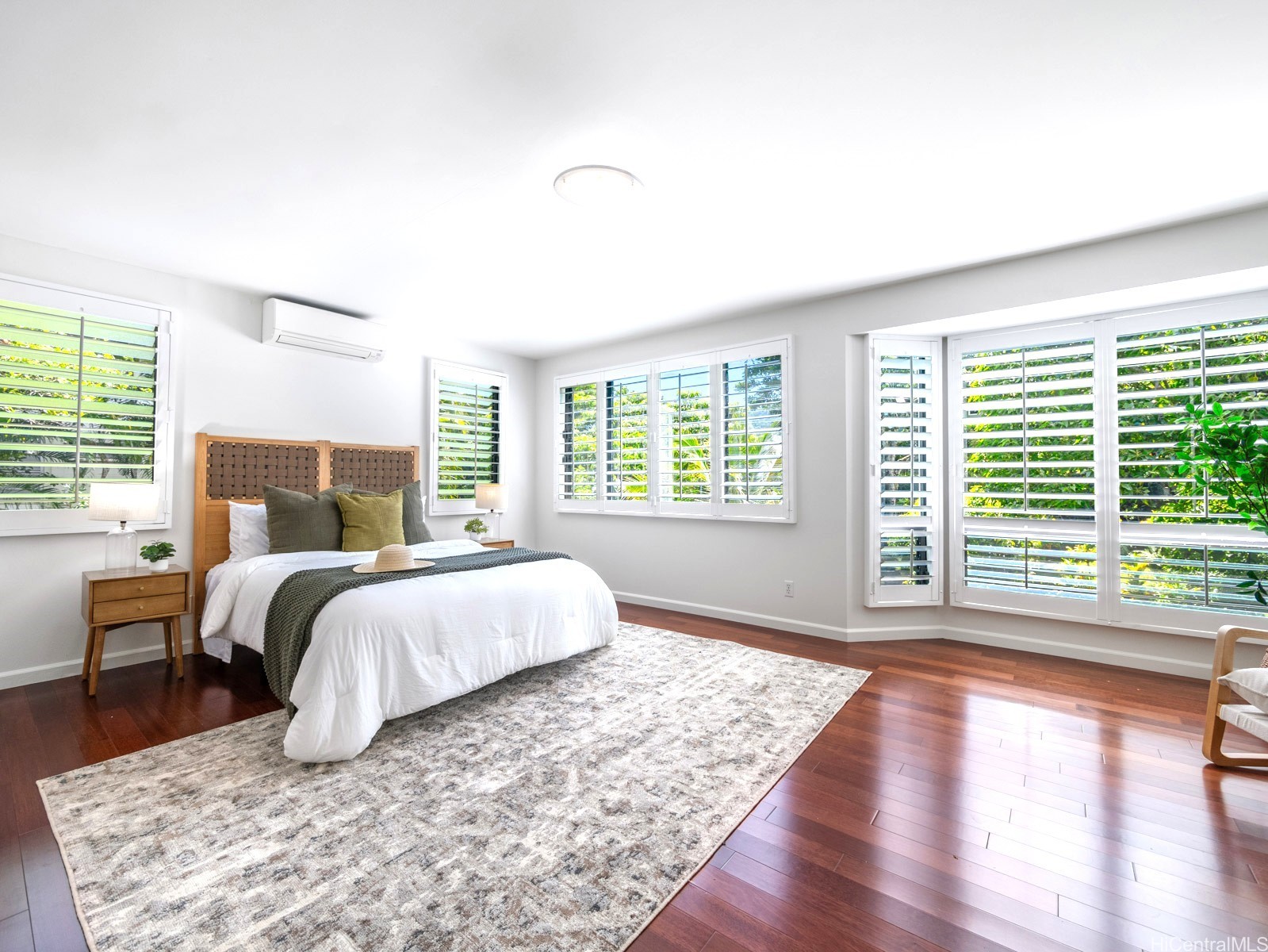 3656 Alani Drive Property Photo 3