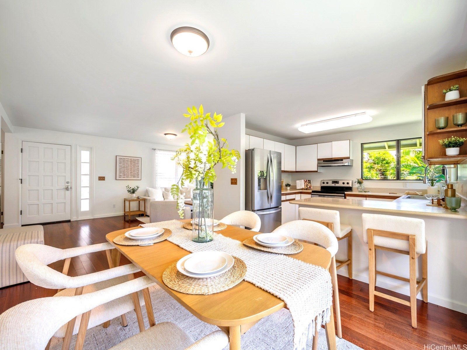 3656 Alani Drive Property Photo 6