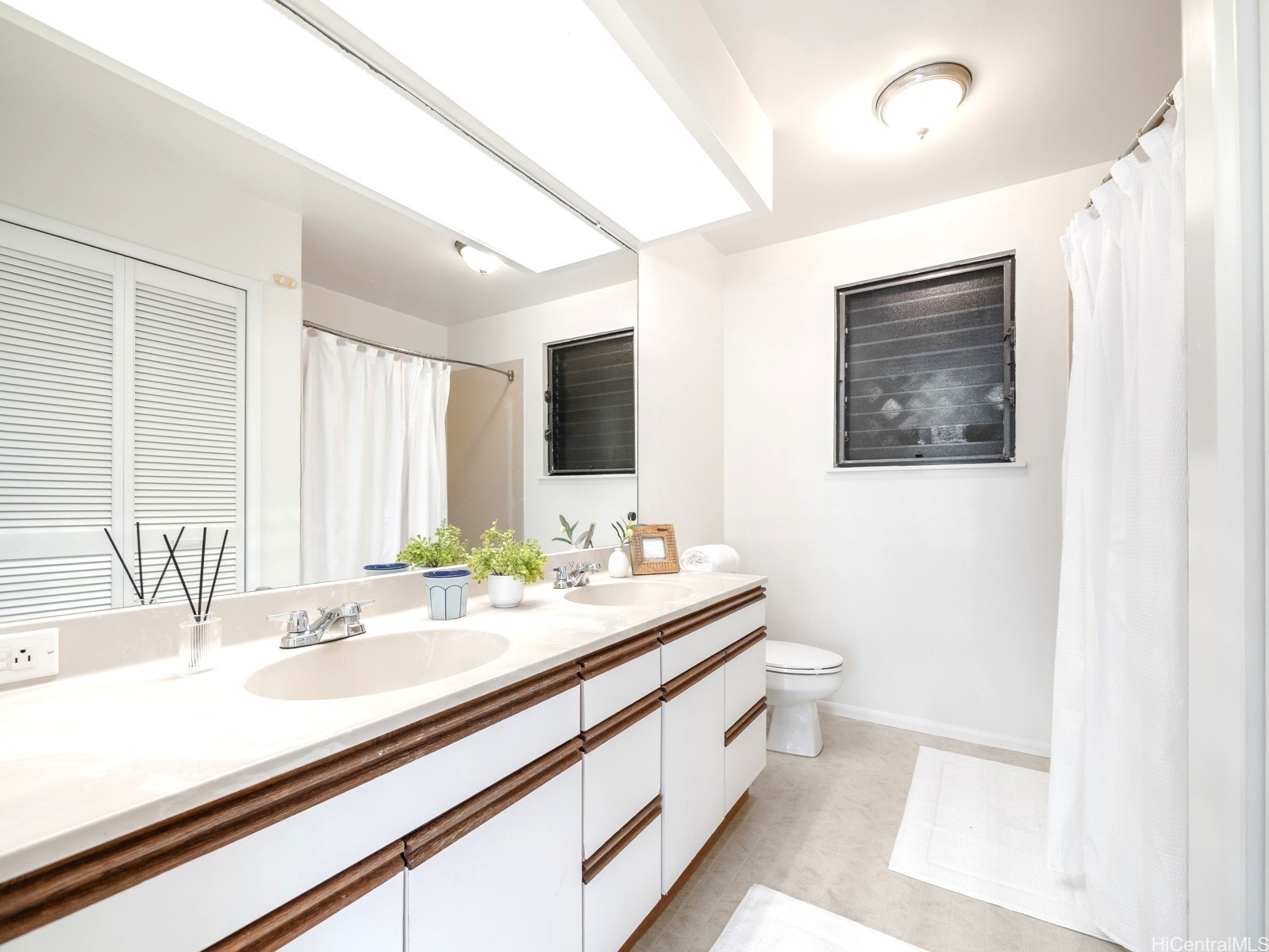 3656 Alani Drive Property Photo 8