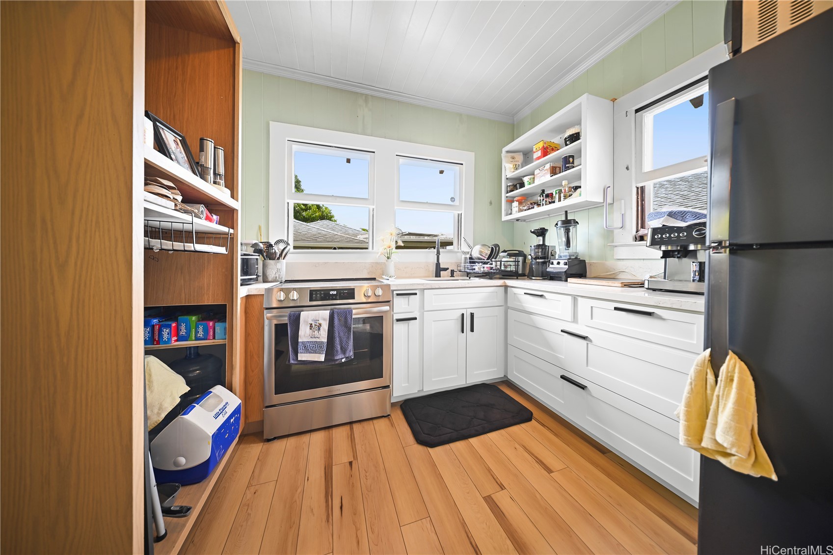 1775 Lusitana Street Property Photo 16