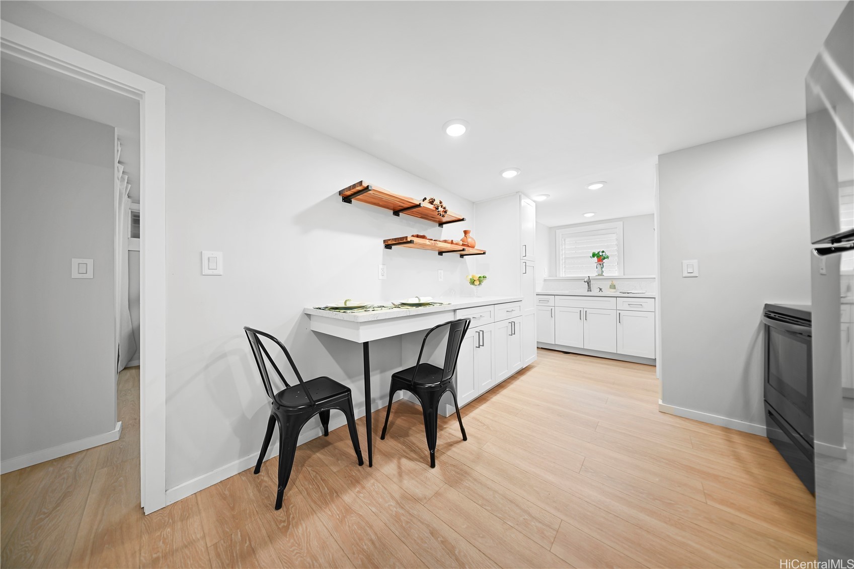 1775 Lusitana Street Property Photo 25