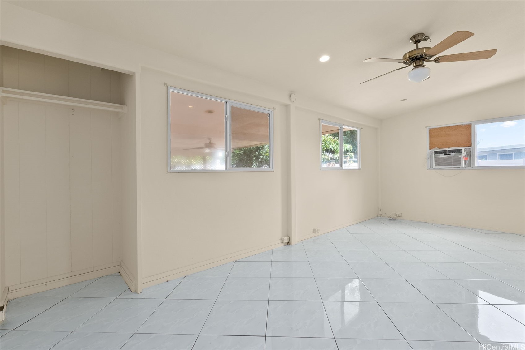 91-1022 Keele Place Property Photo 2