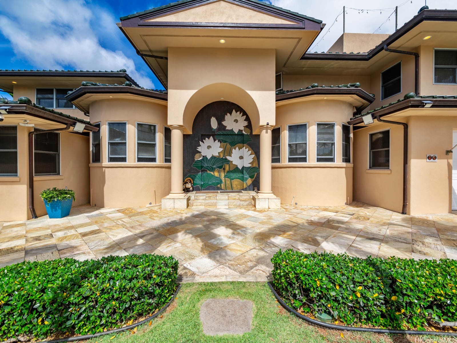 282 Portlock Road Property Photo 9