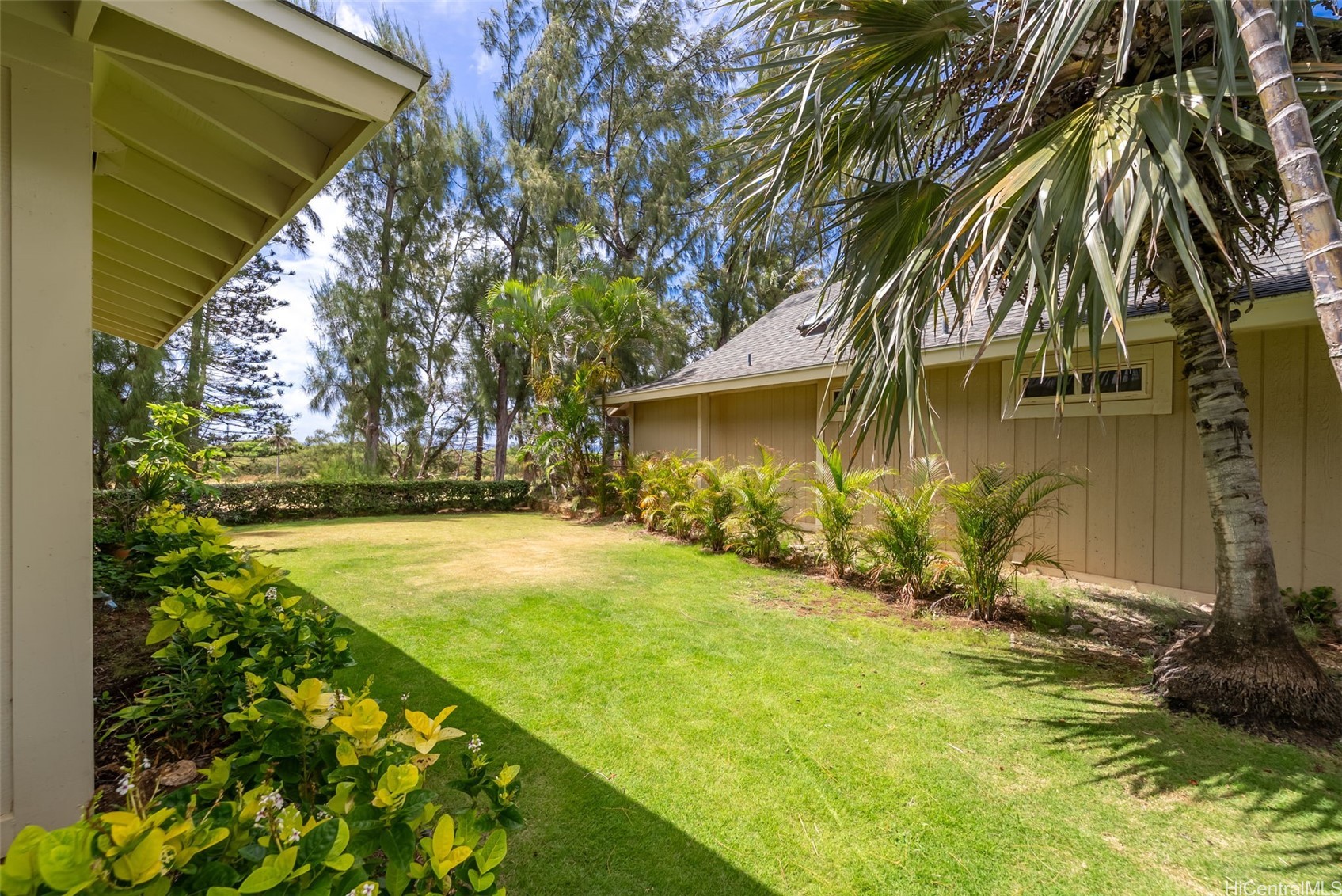 292 Kipukai Place Property Photo 12