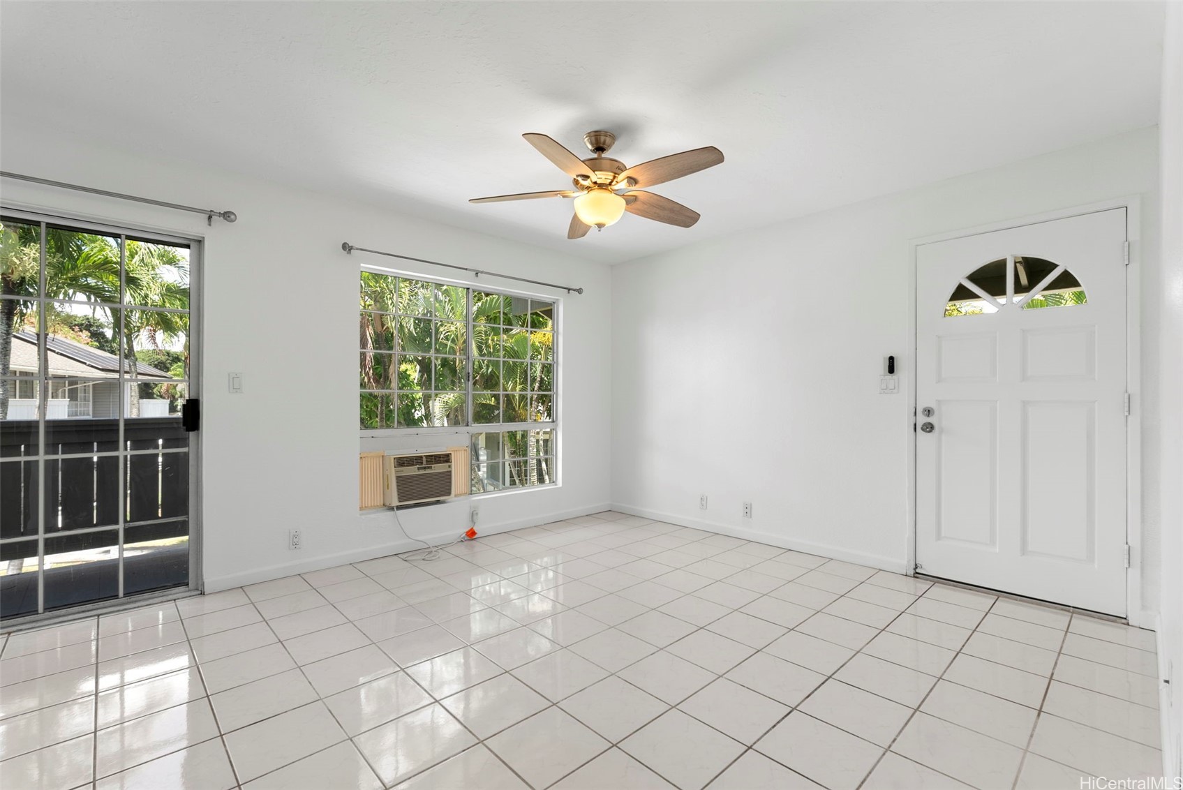 403 Mananai Place 41s Property Photo 3
