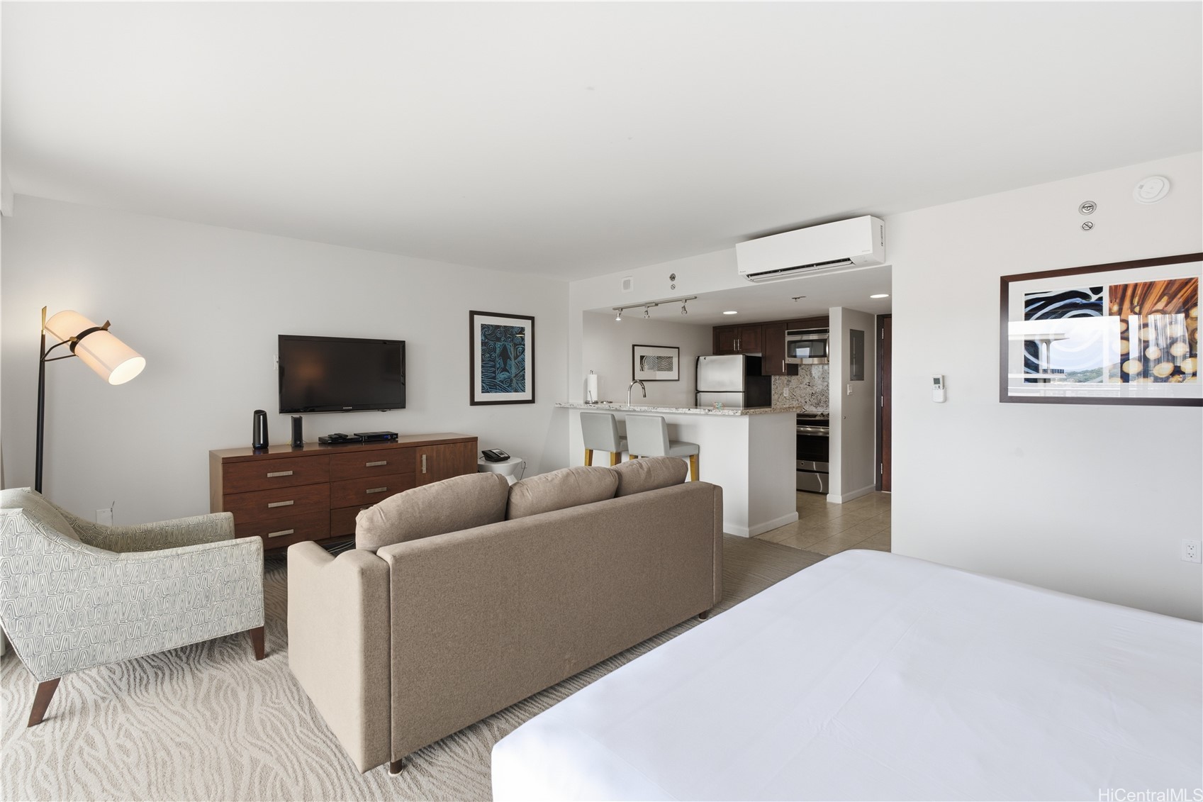 1777 Ala Moana Boulevard 2332 Property Photo 2