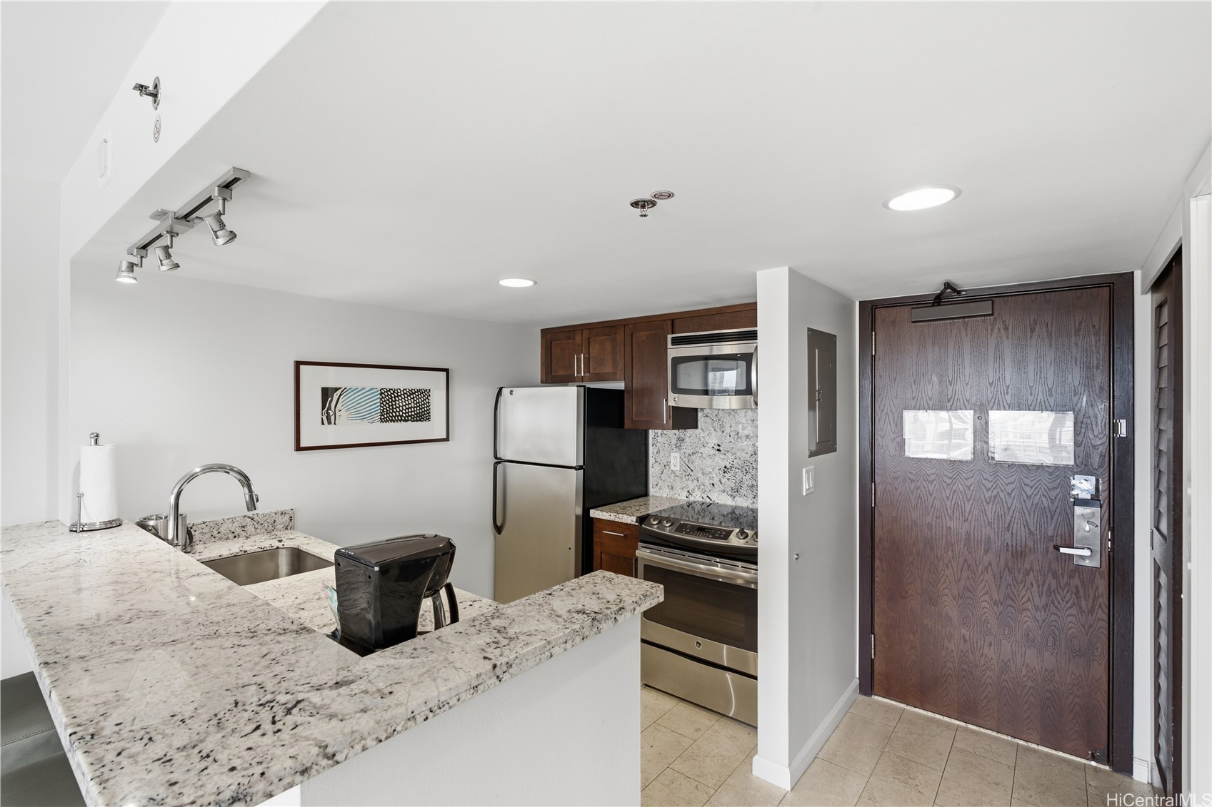 1777 Ala Moana Boulevard 2332 Property Photo 4